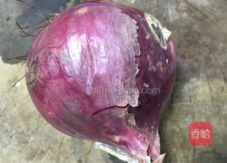 洋葱炒肉片的做法图解1