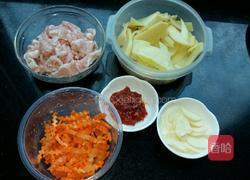 竹笋炒肉的做法图解1