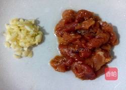 丝瓜炒肉的做法图解2