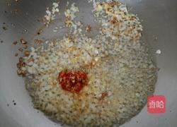 凉拌黄豆芽的做法图解3