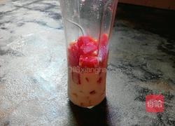 西瓜奶昔的做法图解3