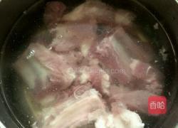 红枣山药排骨汤的做法图解1
