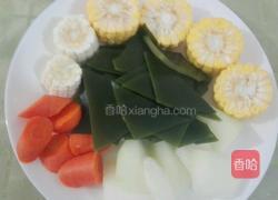 排骨玉米海带汤的做法图解3