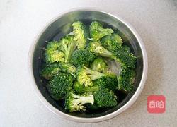 蒜蓉西兰花的做法图解2