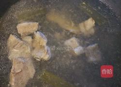 丝瓜排骨汤混沌的做法图解2