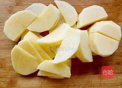 酱烧土豆丸的做法图解1