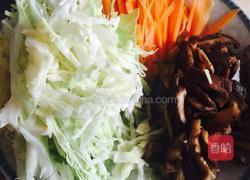 鸡蛋炒米线的做法图解2