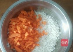 黑椒里脊胡萝卜竹筒饭的做法图解5