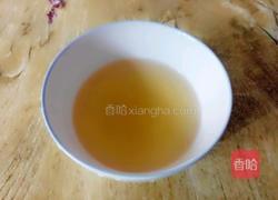 莲子百合糖水的做法图解3