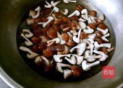 香菇炒虾的做法图解4