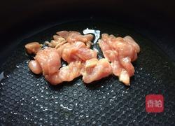 秋葵小炒肉的做法图解3