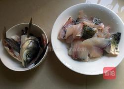 酸菜片片鱼的做法图解1