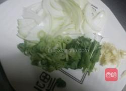 炝拌土豆洋葱丝的做法图解3