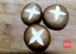 香菇虾仁面的做法图解2