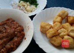 煎釀豆腐的做法图解1