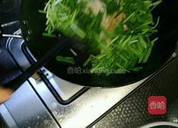 韭菜炒豆皮的做法图解3