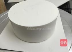 小花奶油蛋糕的做法图解3