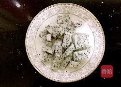 火龙果燕麦粥的做法图解2