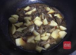 土豆焖鸭的做法图解7
