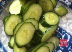 火腿黄瓜的做法图解2