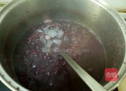 黑米红豆百合粥的做法图解4