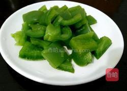 青椒炒火腿的做法图解4