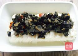 松花蛋拌豆腐的做法图解4
