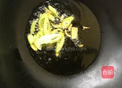 豆芽炒粉丝的做法图解3