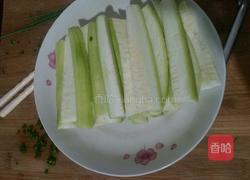 蒜蓉丝瓜的做法图解1