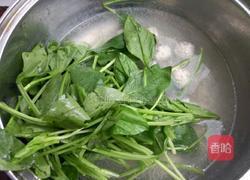 菠菜蘑菇汆丸子汤的做法图解7