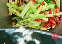 凉拌芹菜香干的做法图解5