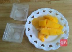 芒果沙冰的做法图解2