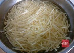 呛拌香菜土豆丝的做法图解2