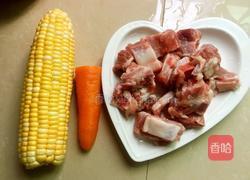 骨头玉米汤的做法图解1