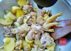 土豆炖鸡的做法图解11