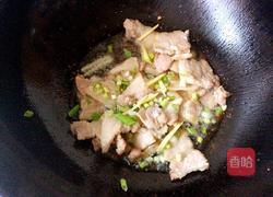 辣白菜炒五花肉的做法图解5