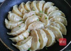 脆香锅贴的做法图解10