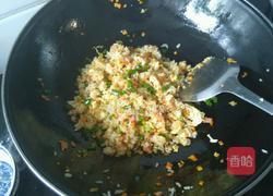 腊肠炒米饭的做法图解7