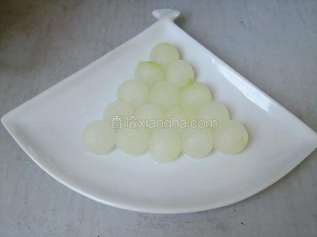 捞出摆盘