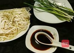 葱油拌面的做法图解1
