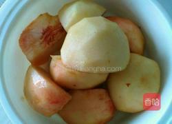 冰糖桃子的做法图解4