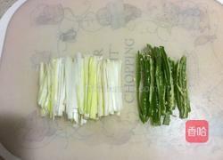 清炒胡萝卜丝的做法图解3