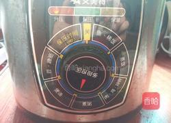 银耳莲子汤的做法图解5