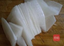 糖醋爽脆萝卜的做法图解2