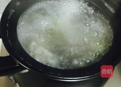 胡萝卜玉米汤扇子骨汤的做法图解10
