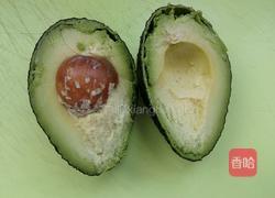 牛油果奶昔的做法图解2