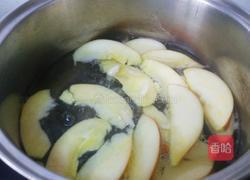 冰糖苹果汤的做法图解4