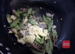 黄瓜鸡蛋炒肉片的做法图解6