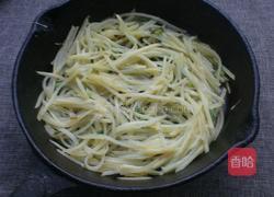 土豆蛋饼的做法图解4