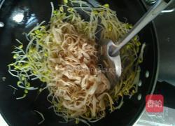 酱爆豆芽百叶的做法图解8